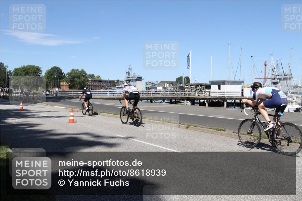 17.08.2025 - KN Förde Triathlon 2025 Yannick Fuchs http://msf.ph/oto/8618939 17.08.2025 13:11:35 Radfahren 402, 411, 416, 460, 461, 467, 502, 510, 520 meine-sportfotos.de