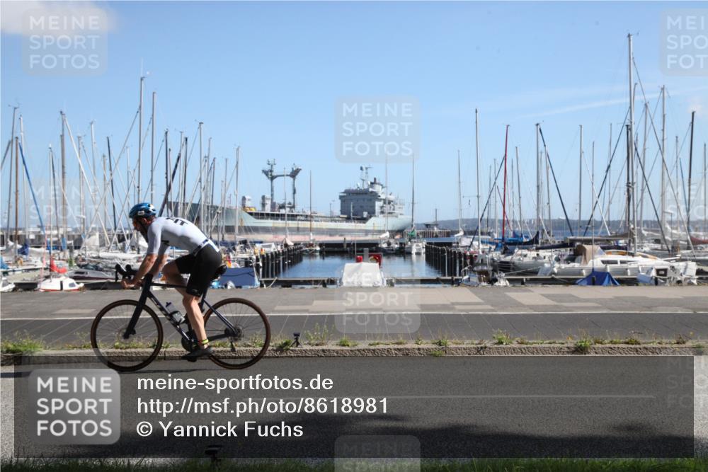 17.08.2025 - KN Förde Triathlon 2025 Yannick Fuchs http://msf.ph/oto/8618981 17.08.2025 11:03:43 Radfahren 271, 307 meine-sportfotos.de