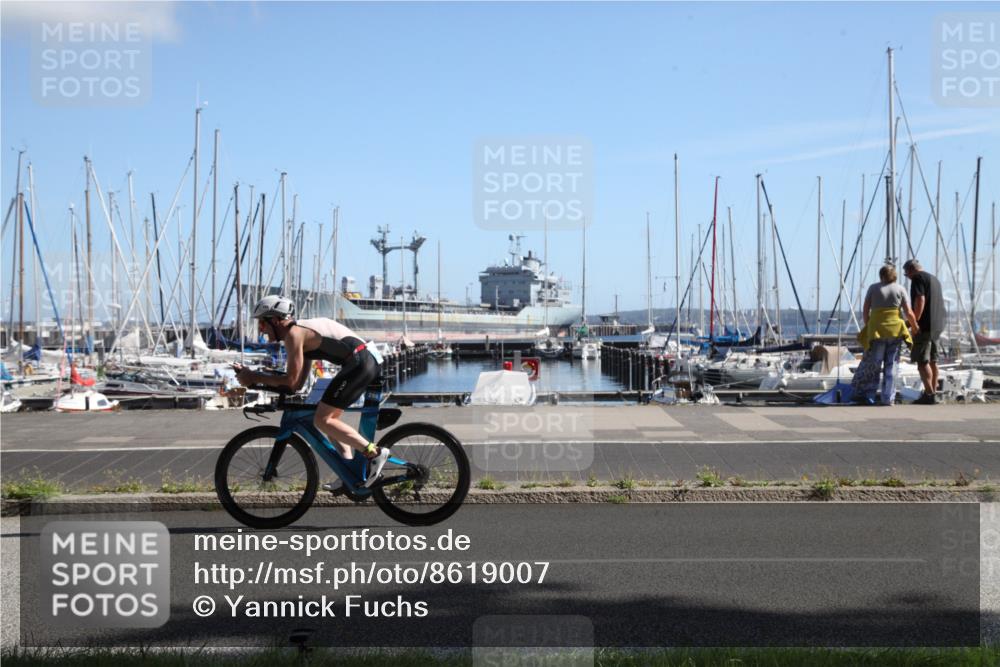 17.08.2025 - KN Förde Triathlon 2025 Yannick Fuchs http://msf.ph/oto/8619007 17.08.2025 11:05:16 Radfahren 282, 284, 296, 307 meine-sportfotos.de