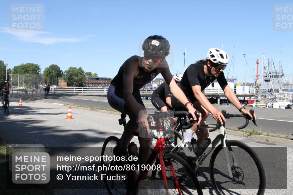 17.08.2025 - KN Förde Triathlon 2025 Yannick Fuchs http://msf.ph/oto/8619008 17.08.2025 13:13:00 Radfahren 395, 401, 402, 406, 411, 435, 446, 460, 467, 469, 509, 517, 535 meine-sportfotos.de