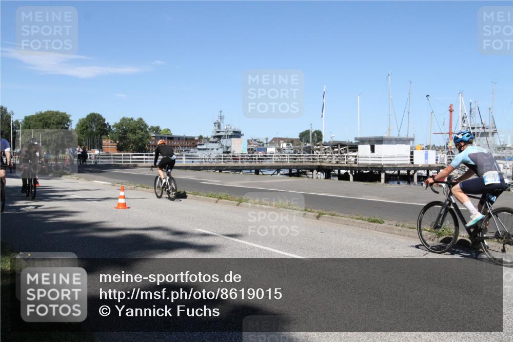 17.08.2025 - KN Förde Triathlon 2025 Yannick Fuchs http://msf.ph/oto/8619015 17.08.2025 13:13:04 Radfahren 395, 402, 406, 411, 435, 446, 460, 467, 469, 517, 520, 527, 535 meine-sportfotos.de