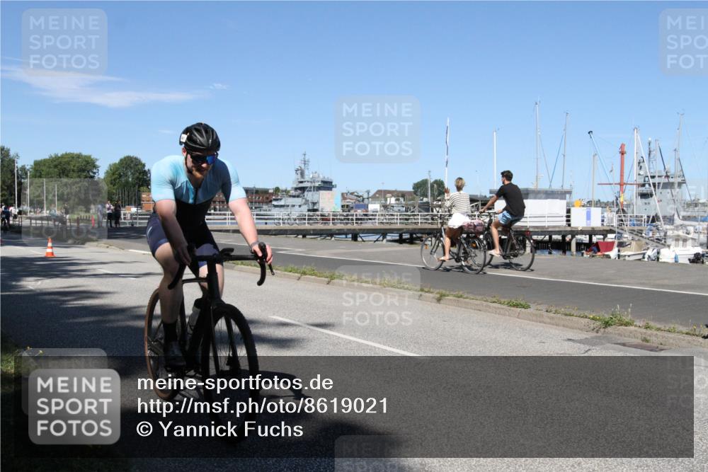17.08.2025 - KN Förde Triathlon 2025 Yannick Fuchs http://msf.ph/oto/8619021 17.08.2025 13:13:09 Radfahren 395, 402, 411, 435, 460, 461, 467, 469, 517, 520, 527 meine-sportfotos.de