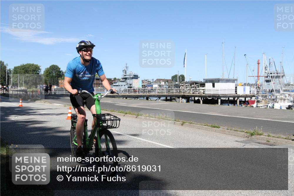 17.08.2025 - KN Förde Triathlon 2025 Yannick Fuchs http://msf.ph/oto/8619031 17.08.2025 13:13:29 Radfahren 409, 492, 510 meine-sportfotos.de
