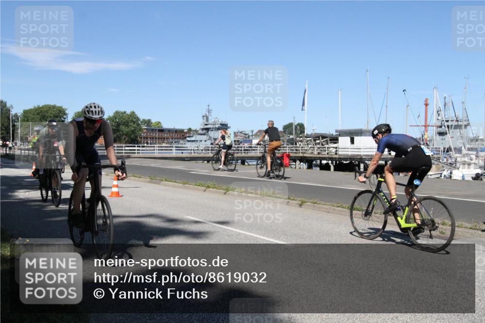17.08.2025 - KN Förde Triathlon 2025 Yannick Fuchs http://msf.ph/oto/8619032 17.08.2025 13:13:33 Radfahren 409, 464, 484, 492, 510, 514, 524 meine-sportfotos.de