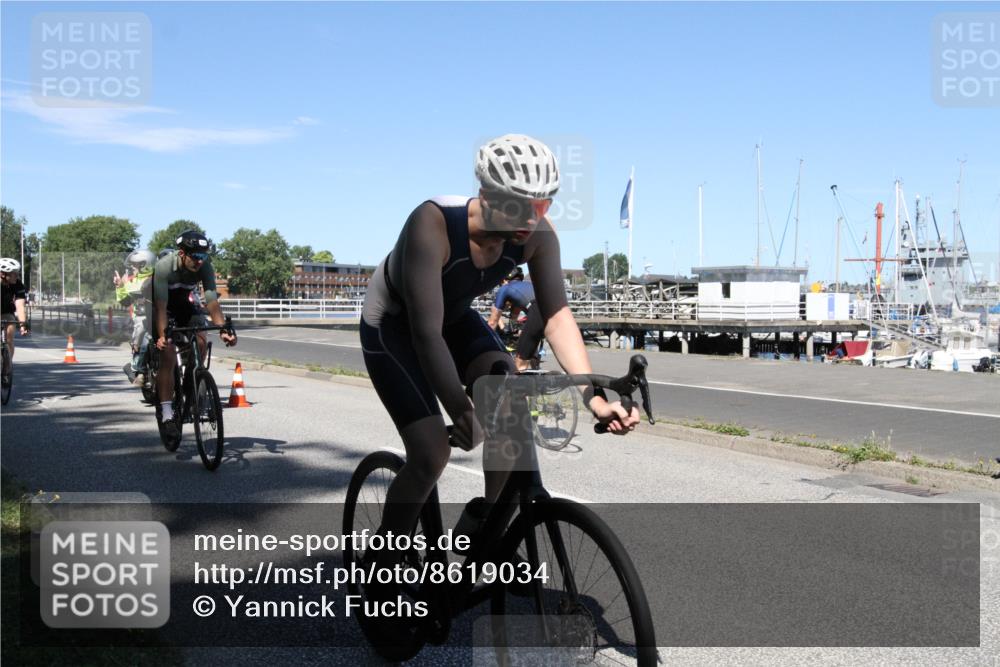 17.08.2025 - KN Förde Triathlon 2025 Yannick Fuchs http://msf.ph/oto/8619034 17.08.2025 13:13:33 Radfahren 409, 464, 484, 492, 510, 514, 524 meine-sportfotos.de