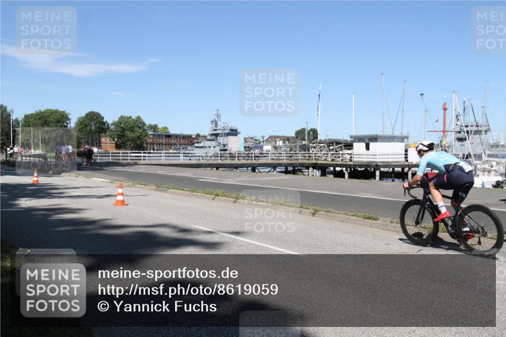 17.08.2025 - KN Förde Triathlon 2025 Yannick Fuchs http://msf.ph/oto/8619059 17.08.2025 13:14:11 Radfahren 414, 422, 476, 481, 547 meine-sportfotos.de