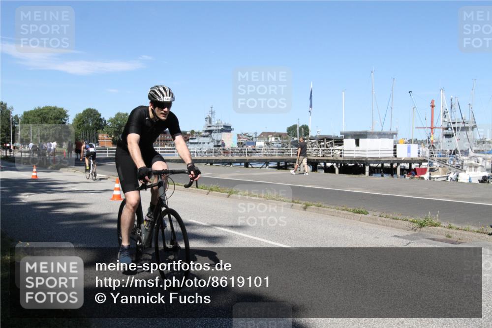 17.08.2025 - KN Förde Triathlon 2025 Yannick Fuchs http://msf.ph/oto/8619101 17.08.2025 13:14:57 Radfahren 501, 549 meine-sportfotos.de