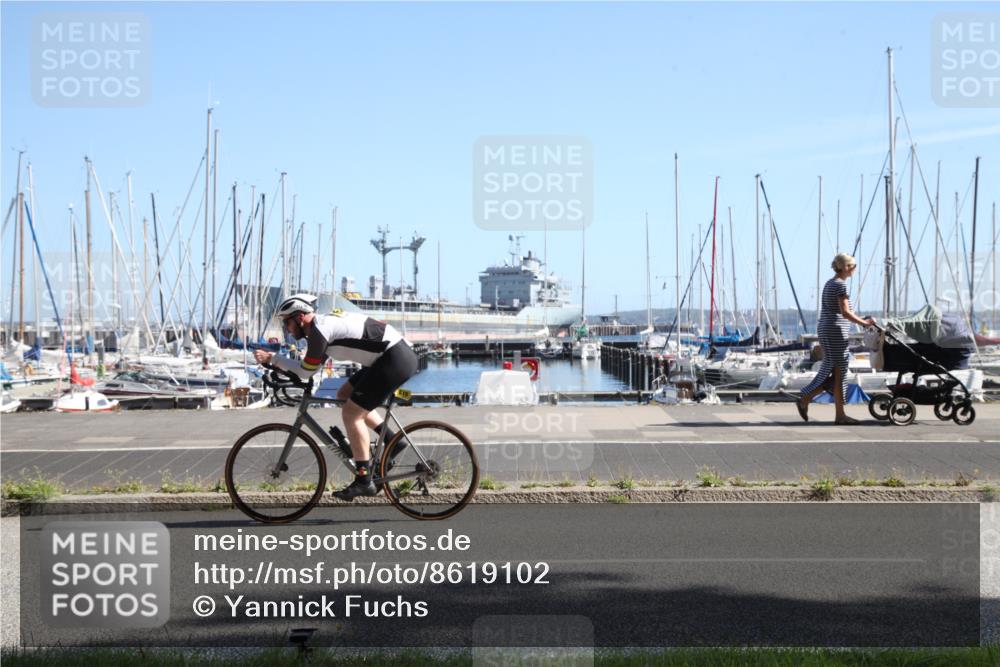 17.08.2025 - KN Förde Triathlon 2025 Yannick Fuchs http://msf.ph/oto/8619102 17.08.2025 11:08:55 Radfahren 294, 304, 320, 615 meine-sportfotos.de