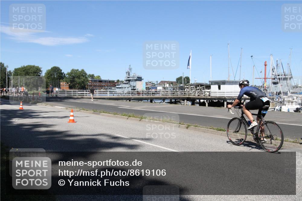 17.08.2025 - KN Förde Triathlon 2025 Yannick Fuchs http://msf.ph/oto/8619106 17.08.2025 13:15:11 Radfahren 409, 430, 436, 483, 498 meine-sportfotos.de
