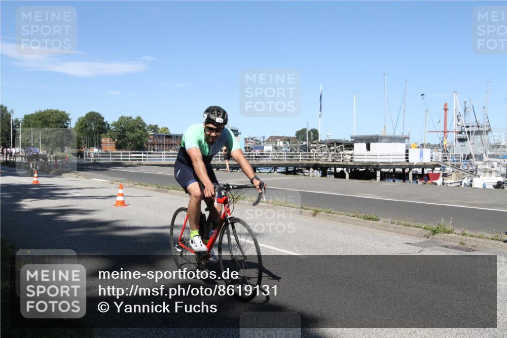 17.08.2025 - KN Förde Triathlon 2025 Yannick Fuchs http://msf.ph/oto/8619131 17.08.2025 13:15:44 Radfahren 414, 419, 422, 487, 500, 547 meine-sportfotos.de