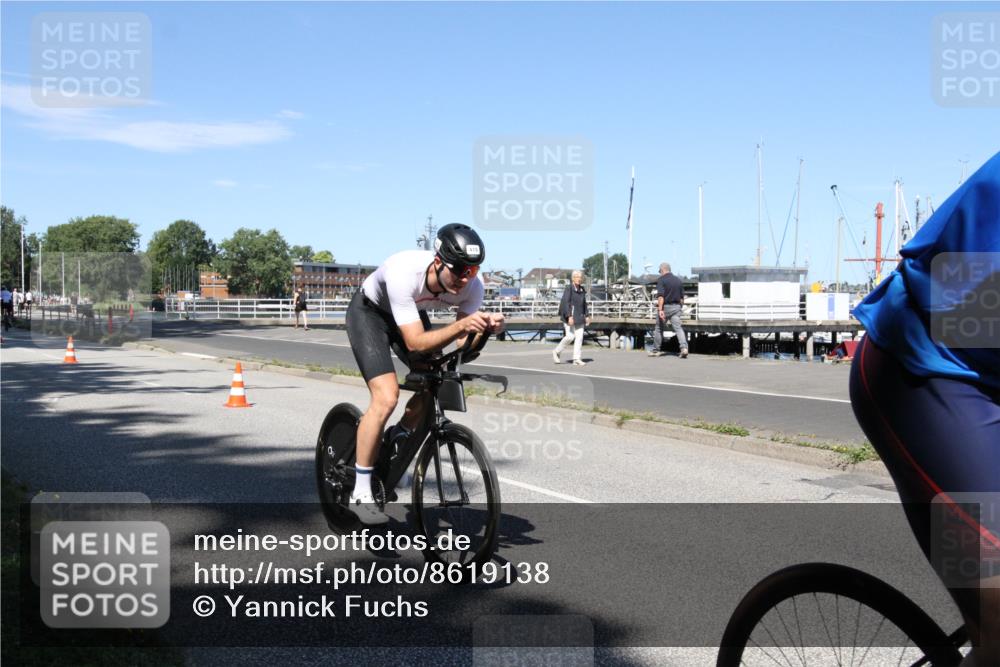 17.08.2025 - KN Förde Triathlon 2025 Yannick Fuchs http://msf.ph/oto/8619138 17.08.2025 13:15:51 Radfahren 415, 443, 476, 500, 547 meine-sportfotos.de