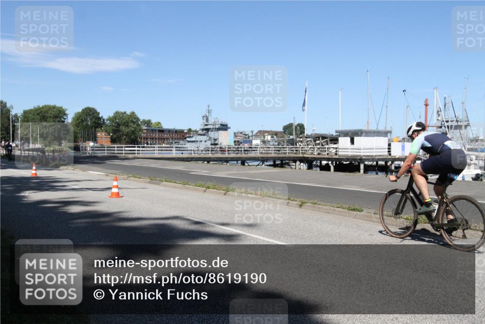 17.08.2025 - KN Förde Triathlon 2025 Yannick Fuchs http://msf.ph/oto/8619190 17.08.2025 13:16:47 Radfahren 407, 490, 505, 506, 515 meine-sportfotos.de
