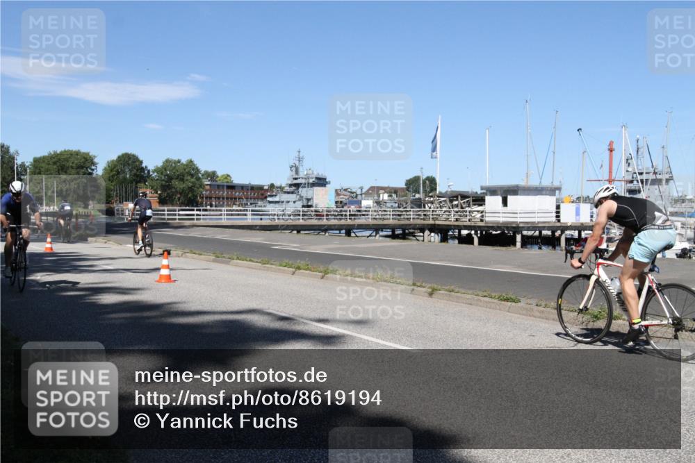 17.08.2025 - KN Förde Triathlon 2025 Yannick Fuchs http://msf.ph/oto/8619194 17.08.2025 13:16:50 Radfahren 407, 490, 498, 506, 515 meine-sportfotos.de