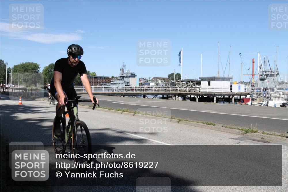 17.08.2025 - KN Förde Triathlon 2025 Yannick Fuchs http://msf.ph/oto/8619227 17.08.2025 13:17:34 Radfahren 413, 417, 423, 443, 447, 466, 534 meine-sportfotos.de