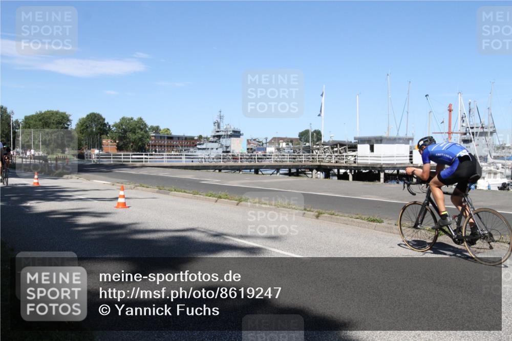 17.08.2025 - KN Förde Triathlon 2025 Yannick Fuchs http://msf.ph/oto/8619247 17.08.2025 13:17:51 Radfahren 357, 397, 421, 427, 433, 455, 462, 482, 532, 548 meine-sportfotos.de