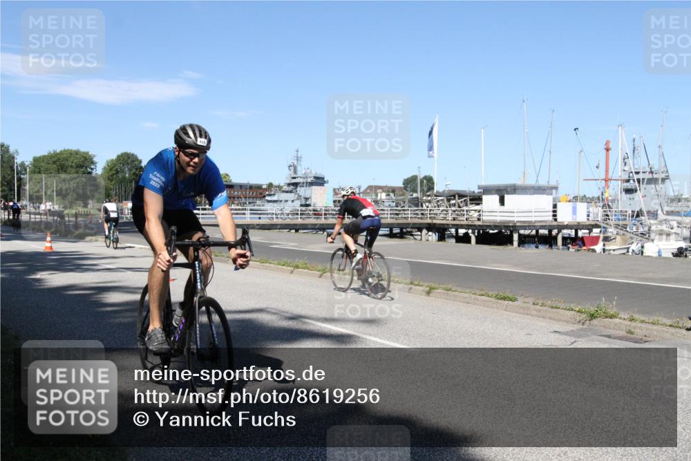 17.08.2025 - KN Förde Triathlon 2025 Yannick Fuchs http://msf.ph/oto/8619256 17.08.2025 13:17:54 Radfahren 357, 397, 421, 427, 433, 455, 462, 479, 532, 548 meine-sportfotos.de