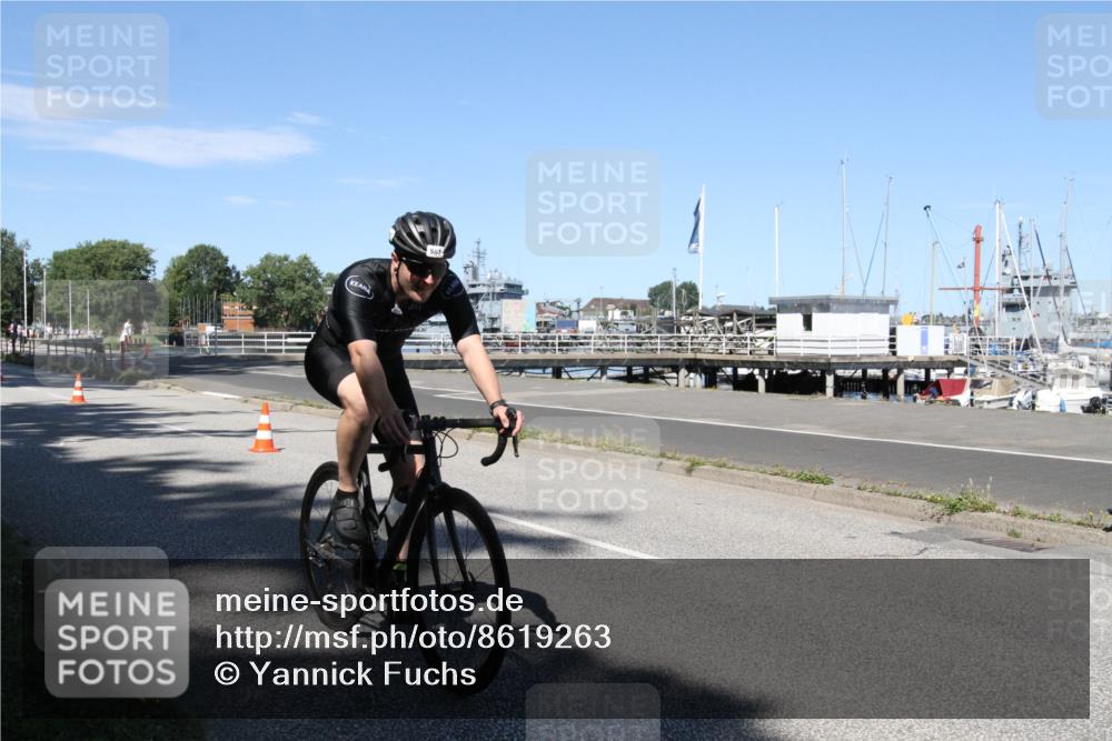 17.08.2025 - KN Förde Triathlon 2025 Yannick Fuchs http://msf.ph/oto/8619263 17.08.2025 13:18:09 Radfahren 420, 454, 459, 504, 507 meine-sportfotos.de