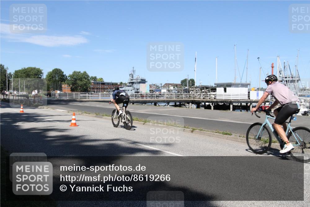 17.08.2025 - KN Förde Triathlon 2025 Yannick Fuchs http://msf.ph/oto/8619266 17.08.2025 13:18:14 Radfahren 454, 504, 507 meine-sportfotos.de