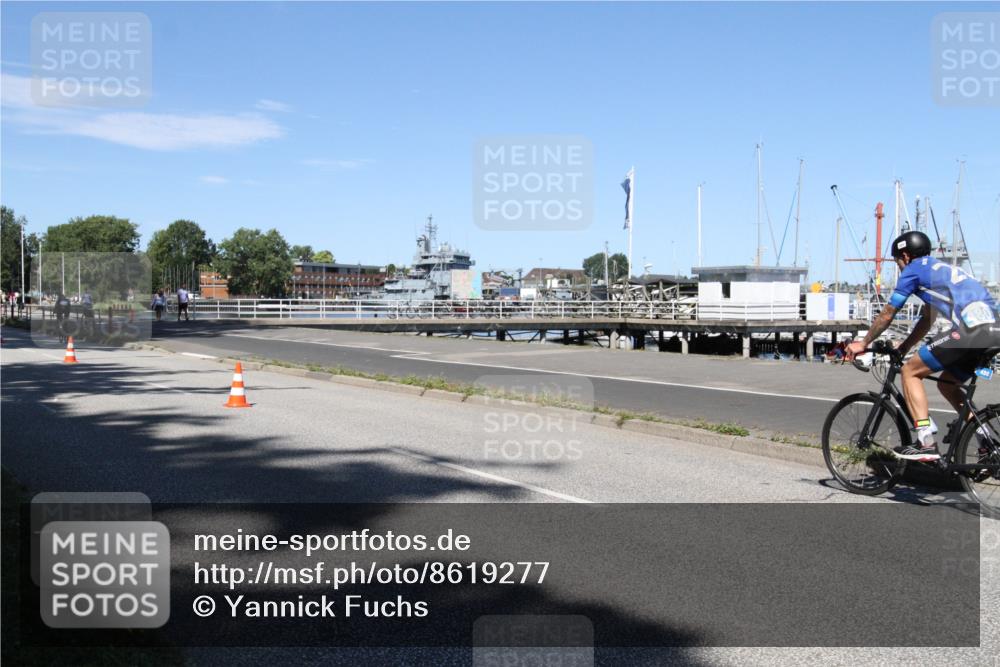 17.08.2025 - KN Förde Triathlon 2025 Yannick Fuchs http://msf.ph/oto/8619277 17.08.2025 13:18:31 Radfahren 407, 424, 480, 490, 506 meine-sportfotos.de