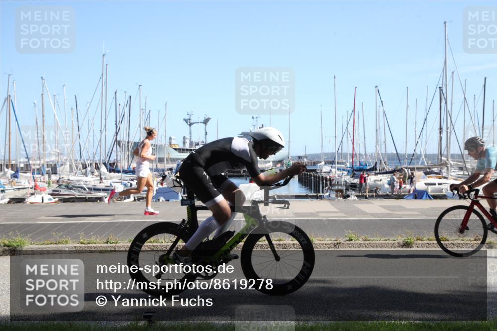 17.08.2025 - KN Förde Triathlon 2025 Yannick Fuchs http://msf.ph/oto/8619278 17.08.2025 11:12:17 Radfahren 269, 271, 278, 291, 327, 343, 350, 370, 612, 635 meine-sportfotos.de