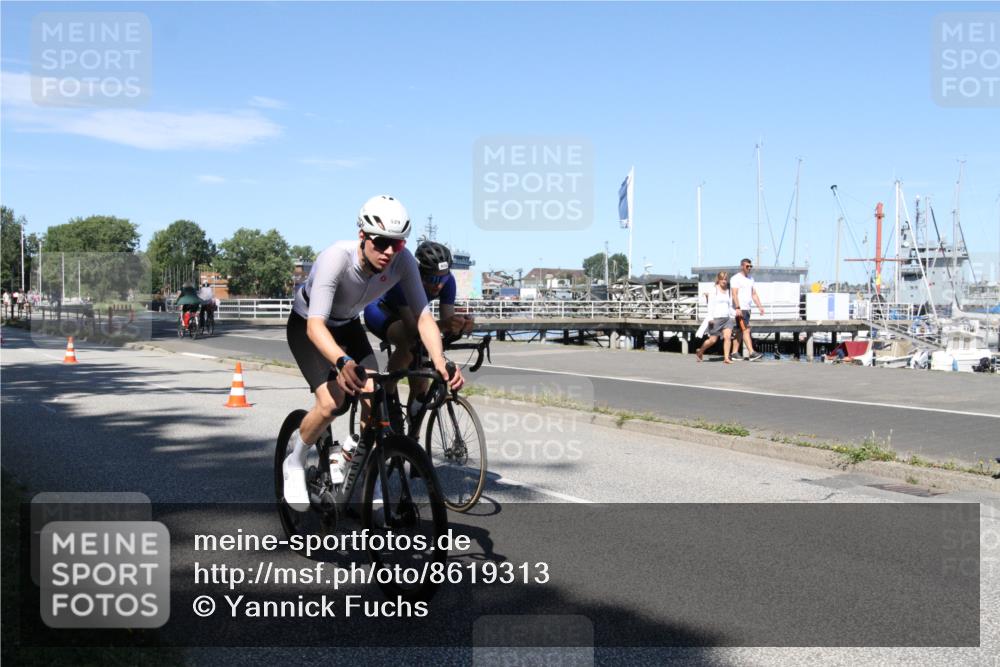 17.08.2025 - KN Förde Triathlon 2025 Yannick Fuchs http://msf.ph/oto/8619313 17.08.2025 13:19:17 Radfahren 423, 426, 433, 439, 529 meine-sportfotos.de