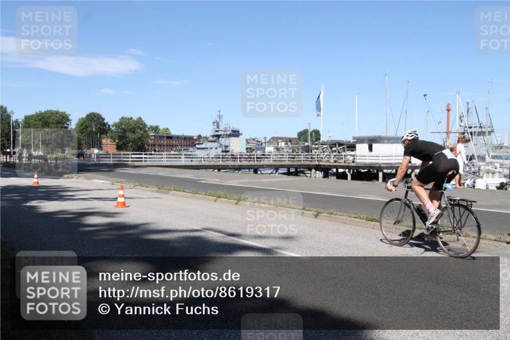 17.08.2025 - KN Förde Triathlon 2025 Yannick Fuchs http://msf.ph/oto/8619317 17.08.2025 13:19:25 Radfahren 433, 508, 529 meine-sportfotos.de