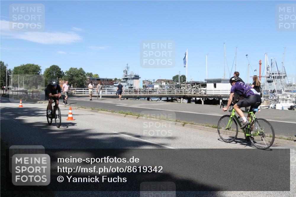 17.08.2025 - KN Förde Triathlon 2025 Yannick Fuchs http://msf.ph/oto/8619342 17.08.2025 13:20:07 Radfahren 424, 440, 472, 516 meine-sportfotos.de