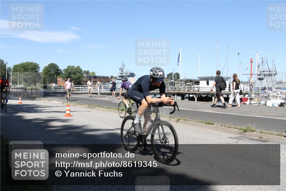 17.08.2025 - KN Förde Triathlon 2025 Yannick Fuchs http://msf.ph/oto/8619345 17.08.2025 13:20:07 Radfahren 424, 440, 472, 516 meine-sportfotos.de