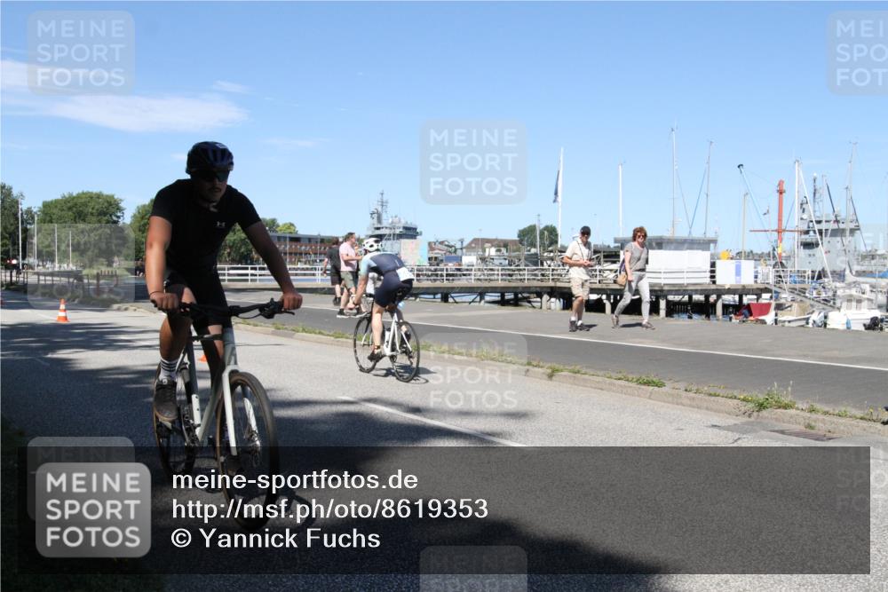 17.08.2025 - KN Förde Triathlon 2025 Yannick Fuchs http://msf.ph/oto/8619353 17.08.2025 13:20:19 Radfahren 434, 450, 480, 526 meine-sportfotos.de