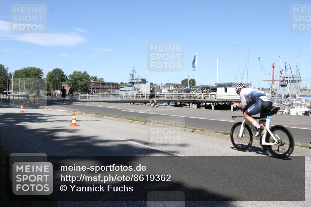 17.08.2025 - KN Förde Triathlon 2025 Yannick Fuchs http://msf.ph/oto/8619362 17.08.2025 13:20:33 Radfahren 411, 437, 442, 456, 460, 467, 486, 522, 541 meine-sportfotos.de