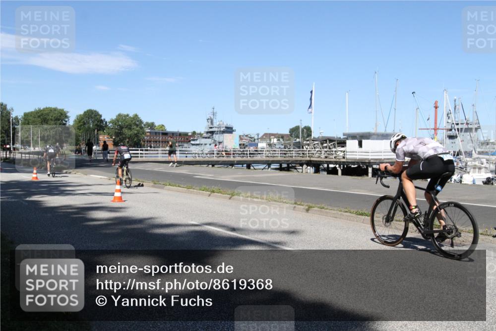 17.08.2025 - KN Förde Triathlon 2025 Yannick Fuchs http://msf.ph/oto/8619368 17.08.2025 13:20:35 Radfahren 411, 437, 438, 442, 460, 467, 486, 522 meine-sportfotos.de