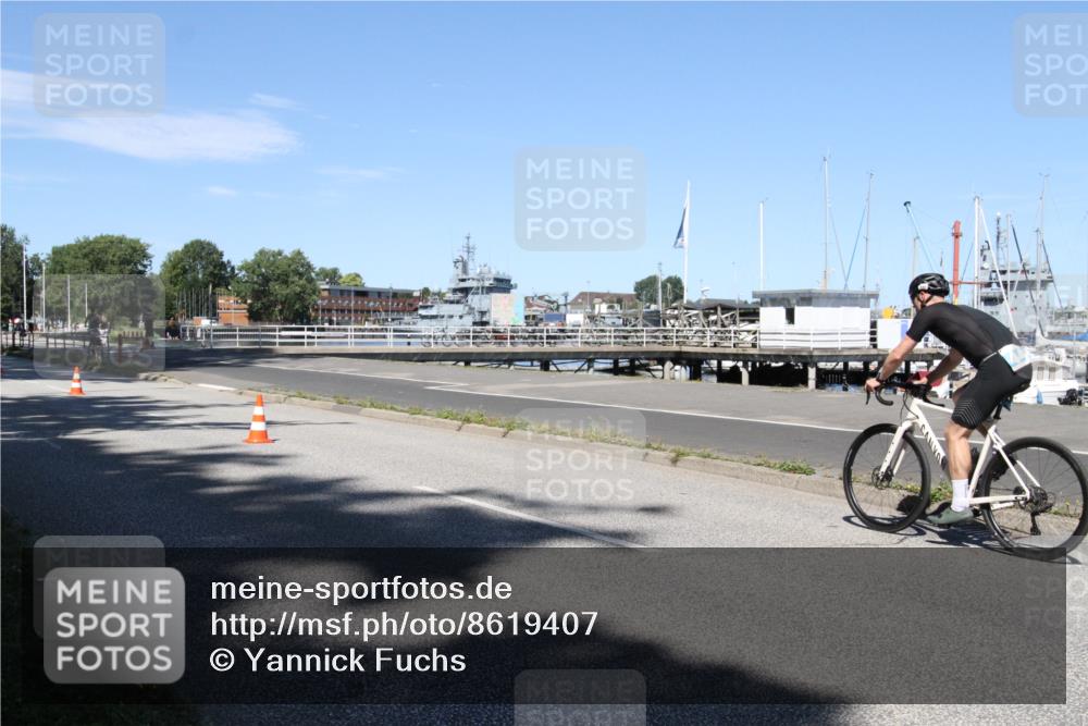 17.08.2025 - KN Förde Triathlon 2025 Yannick Fuchs http://msf.ph/oto/8619407 17.08.2025 13:21:26 Radfahren 446, 477, 512 meine-sportfotos.de