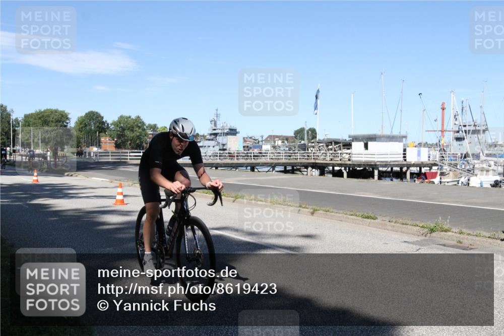 17.08.2025 - KN Förde Triathlon 2025 Yannick Fuchs http://msf.ph/oto/8619423 17.08.2025 13:21:57 Radfahren 395, 411, 434, 450, 460, 467, 471 meine-sportfotos.de