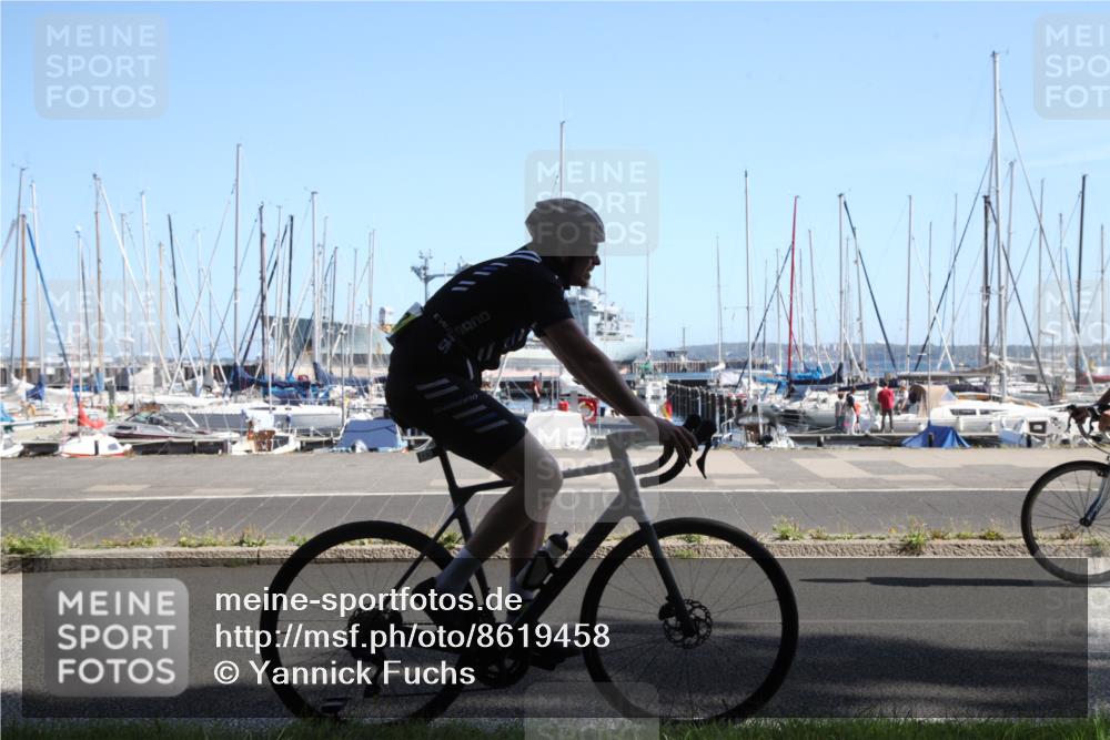 17.08.2025 - KN Förde Triathlon 2025 Yannick Fuchs http://msf.ph/oto/8619458 17.08.2025 11:15:00 Radfahren 330, 346, 369, 609, 613, 621, 638 meine-sportfotos.de