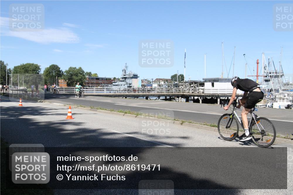 17.08.2025 - KN Förde Triathlon 2025 Yannick Fuchs http://msf.ph/oto/8619471 17.08.2025 13:22:59 Radfahren 446, 509, 510, 539 meine-sportfotos.de