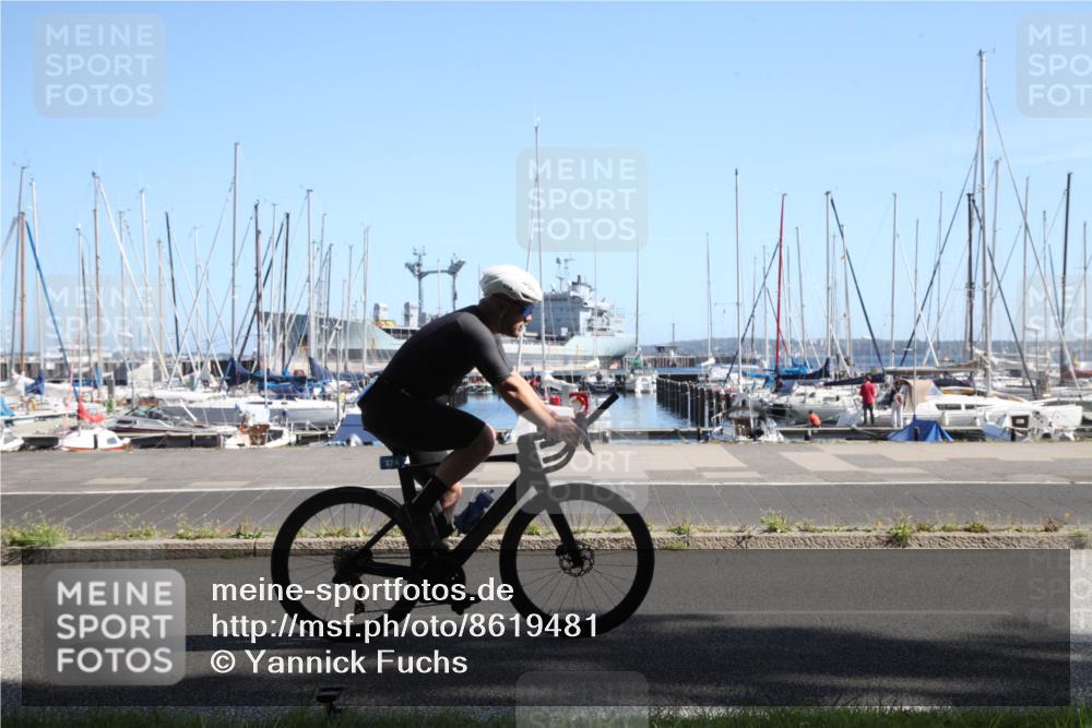 17.08.2025 - KN Förde Triathlon 2025 Yannick Fuchs http://msf.ph/oto/8619481 17.08.2025 11:15:12 Radfahren 281, 345, 353, 374, 380, 619, 621, 625, 632, 642 meine-sportfotos.de