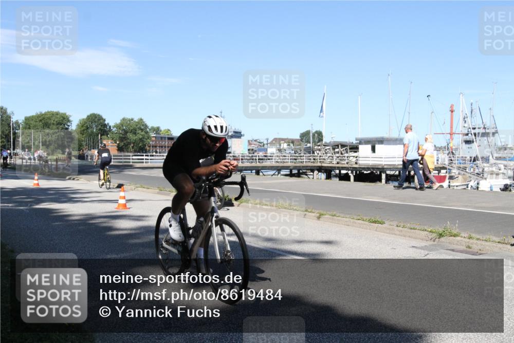 17.08.2025 - KN Förde Triathlon 2025 Yannick Fuchs http://msf.ph/oto/8619484 17.08.2025 13:23:22 Radfahren 435, 452, 469, 471, 481, 520 meine-sportfotos.de