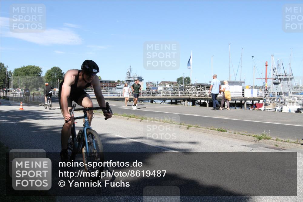 17.08.2025 - KN Förde Triathlon 2025 Yannick Fuchs http://msf.ph/oto/8619487 17.08.2025 13:23:23 Radfahren 435, 452, 469, 471, 481, 520 meine-sportfotos.de
