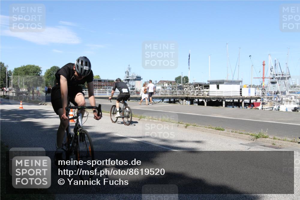 17.08.2025 - KN Förde Triathlon 2025 Yannick Fuchs http://msf.ph/oto/8619520 17.08.2025 13:24:35 Radfahren 396, 453, 476, 509, 510 meine-sportfotos.de