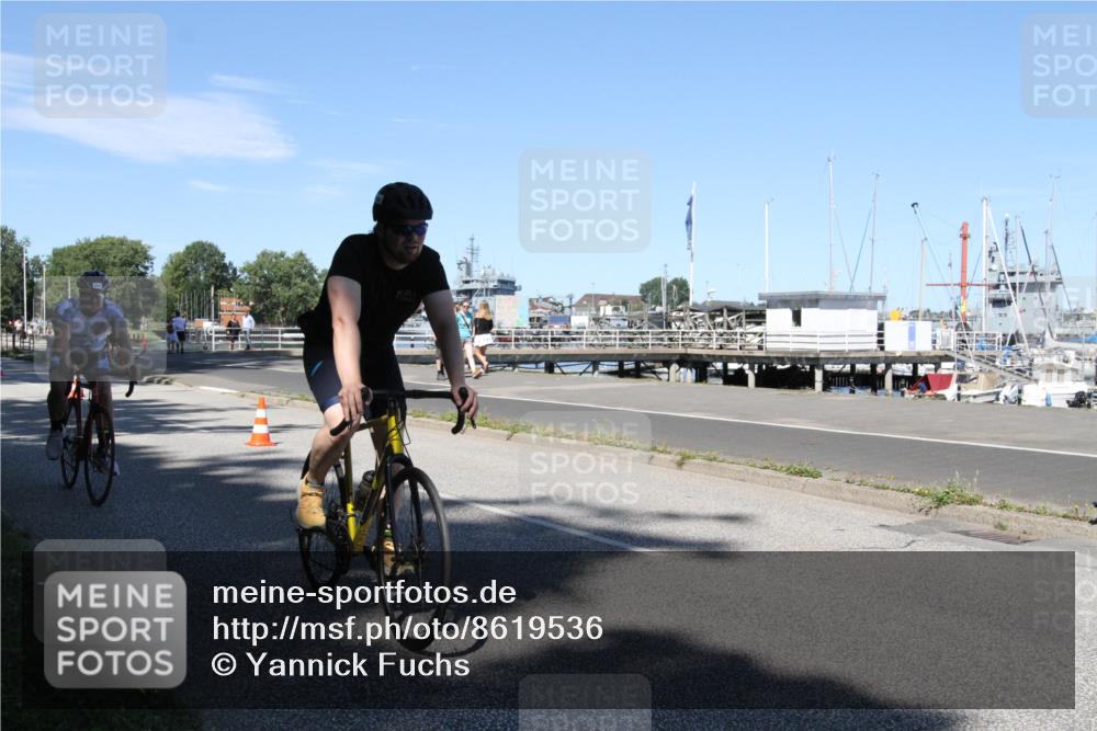 17.08.2025 - KN Förde Triathlon 2025 Yannick Fuchs http://msf.ph/oto/8619536 17.08.2025 13:25:03 Radfahren 435, 452, 469, 470, 481, 513, 533, 539, 547 meine-sportfotos.de