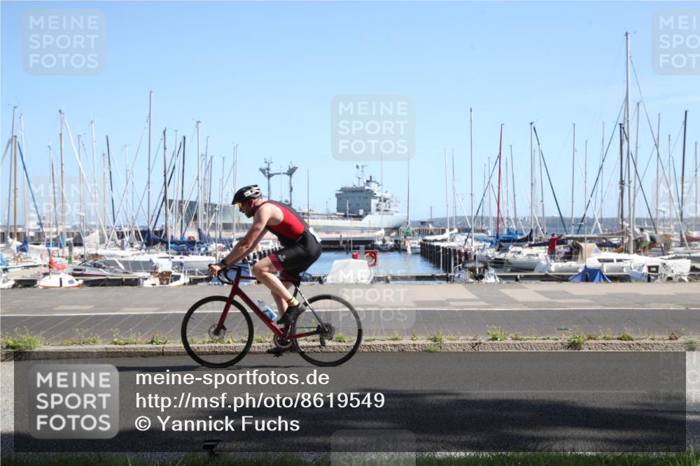 17.08.2025 - KN Förde Triathlon 2025 Yannick Fuchs http://msf.ph/oto/8619549 17.08.2025 11:16:17 Radfahren 266, 296, 303, 310, 328, 335, 344, 368, 626, 628 meine-sportfotos.de