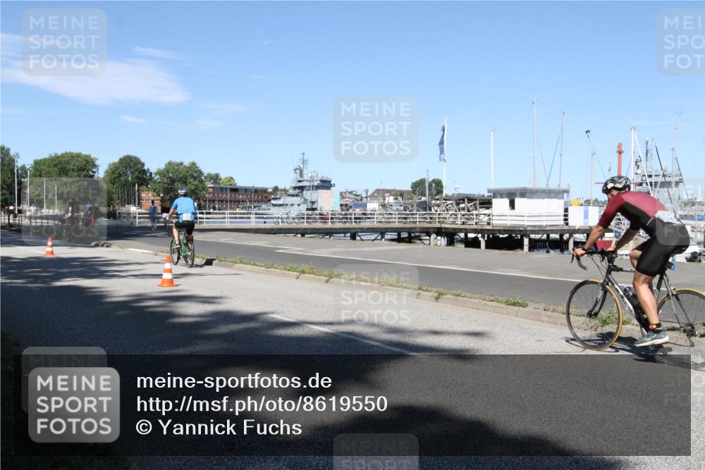 17.08.2025 - KN Förde Triathlon 2025 Yannick Fuchs http://msf.ph/oto/8619550 17.08.2025 13:25:17 Radfahren 432, 492, 493, 498, 523 meine-sportfotos.de