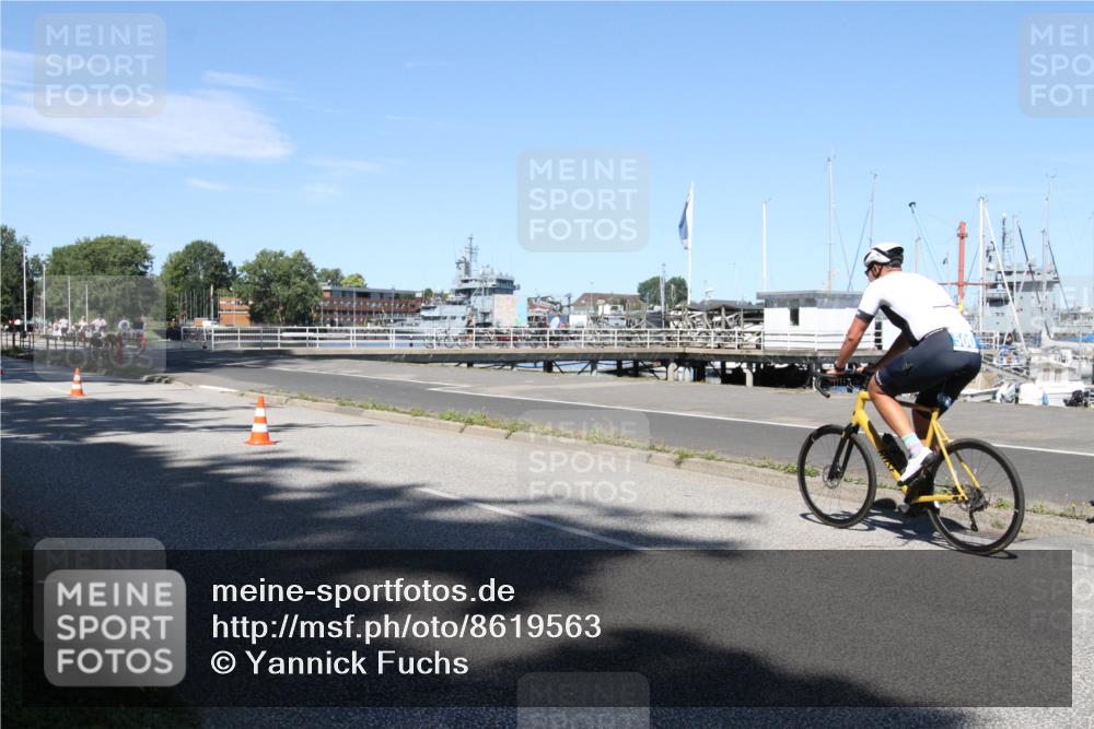 17.08.2025 - KN Förde Triathlon 2025 Yannick Fuchs http://msf.ph/oto/8619563 17.08.2025 13:25:35 Radfahren 427, 500, 518, 532, 549 meine-sportfotos.de