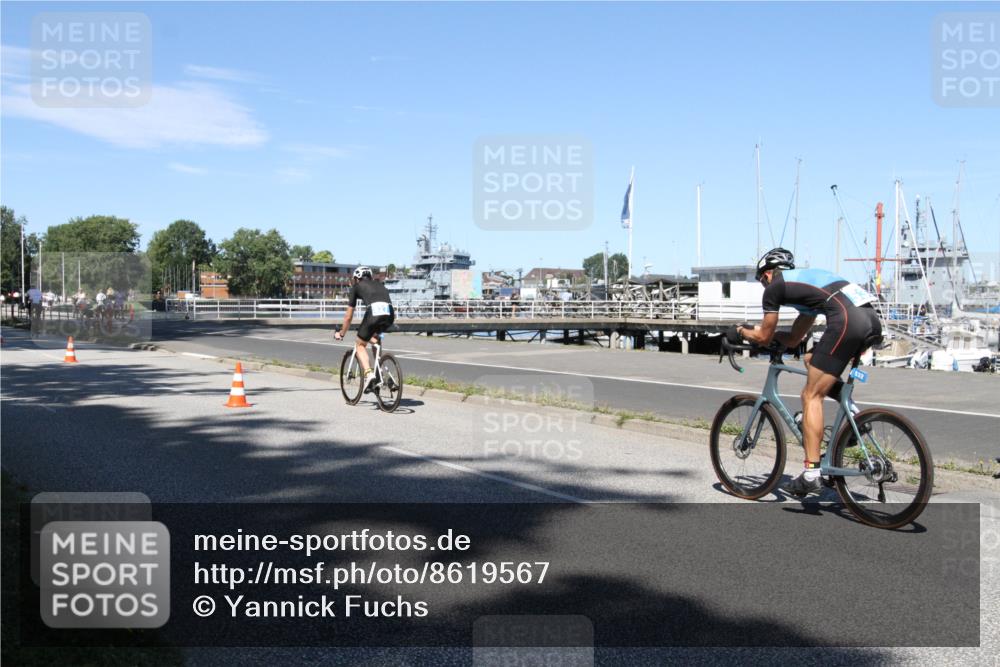 17.08.2025 - KN Förde Triathlon 2025 Yannick Fuchs http://msf.ph/oto/8619567 17.08.2025 13:25:38 Radfahren 427, 500, 532, 549 meine-sportfotos.de