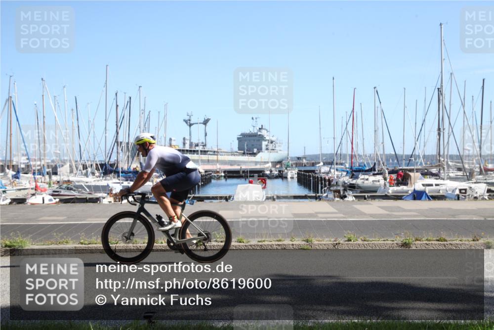 17.08.2025 - KN Förde Triathlon 2025 Yannick Fuchs http://msf.ph/oto/8619600 17.08.2025 11:17:30 Radfahren 323, 359, 382, 624, 627 meine-sportfotos.de
