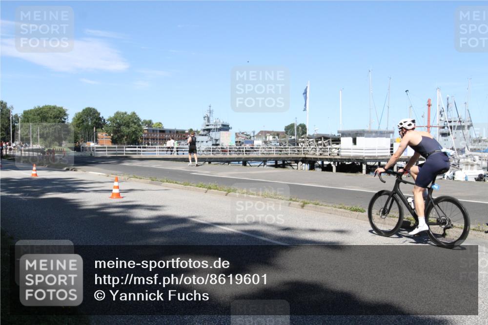 17.08.2025 - KN Förde Triathlon 2025 Yannick Fuchs http://msf.ph/oto/8619601 17.08.2025 13:26:35 Radfahren 462, 507, 513 meine-sportfotos.de
