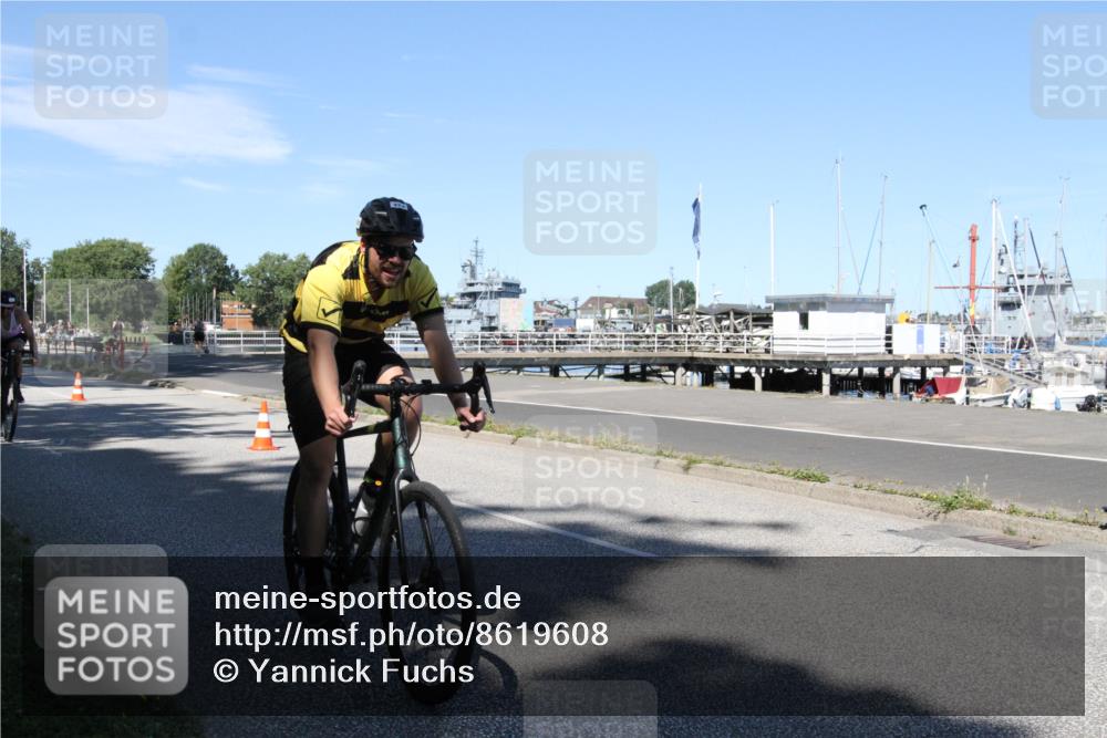 17.08.2025 - KN Förde Triathlon 2025 Yannick Fuchs http://msf.ph/oto/8619608 17.08.2025 13:26:47 Radfahren 470, 507, 513, 533, 547 meine-sportfotos.de