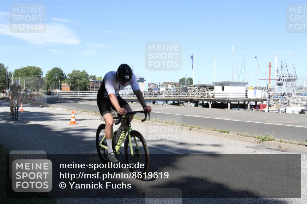 17.08.2025 - KN Förde Triathlon 2025 Yannick Fuchs http://msf.ph/oto/8619619 17.08.2025 13:27:04 Radfahren 427, 487, 498, 505, 506, 523, 532 meine-sportfotos.de