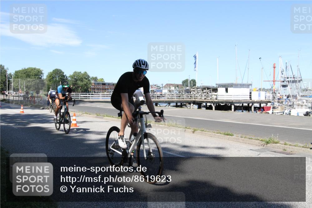 17.08.2025 - KN Förde Triathlon 2025 Yannick Fuchs http://msf.ph/oto/8619623 17.08.2025 13:27:05 Radfahren 427, 487, 498, 505, 506, 523, 532 meine-sportfotos.de