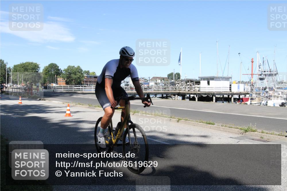 17.08.2025 - KN Förde Triathlon 2025 Yannick Fuchs http://msf.ph/oto/8619629 17.08.2025 13:27:09 Radfahren 427, 459, 487, 500, 505, 506, 518, 523, 532 meine-sportfotos.de
